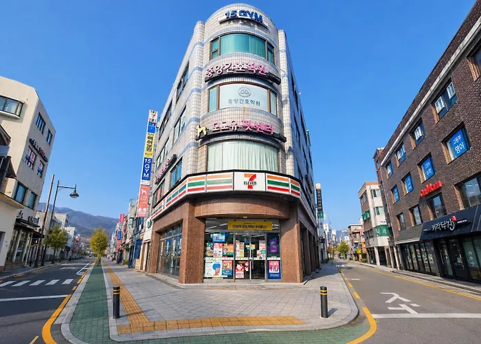 Villa K-drama Stay, 5-min Walk To Yeonsinnae Station, Gtx-a 5 Min To Station, Gyeongbokgung, Hongdae, 명동 & Bukhansan, Goyang Sports Complex, Sleeps 6 Séoul